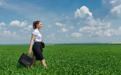 Making the Shift: Why Small Business Owners Are Redefining Growth Beyond Corporate Thinking
